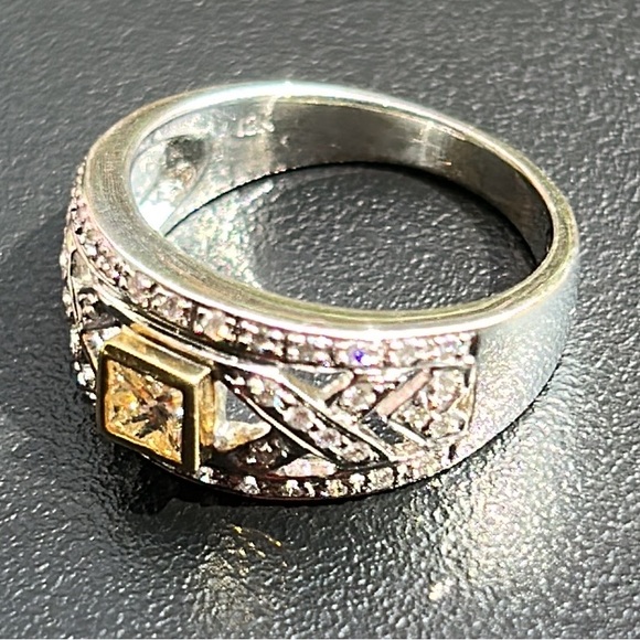 Sold-18K Two Tone Gold 0.50 Ct.Tw. Ladies Ring - Picture 6 of 11